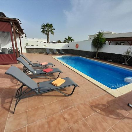 Villa Dias Felices à Playa Blanca  Extérieur photo