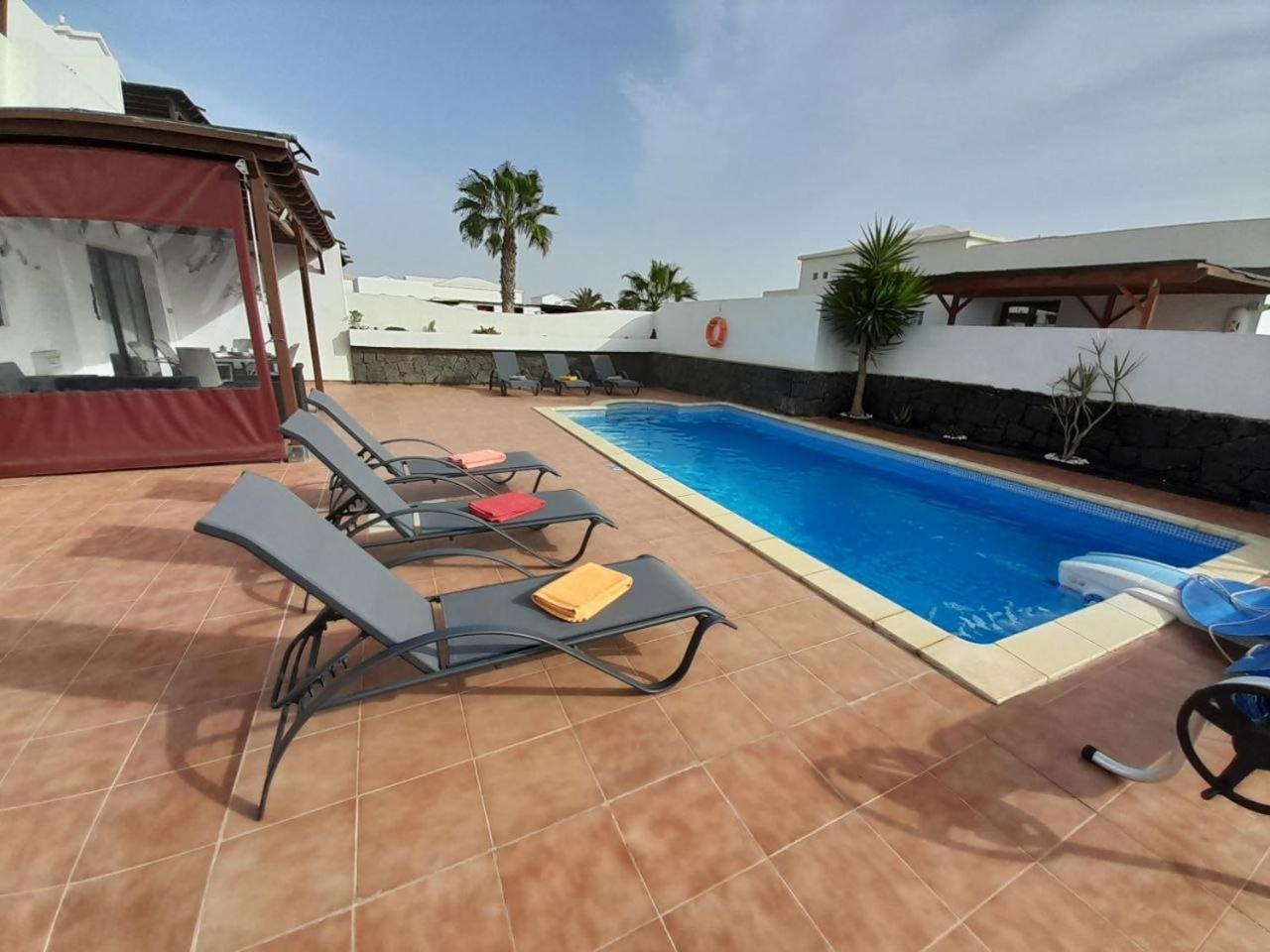 Villa Dias Felices à Playa Blanca  Extérieur photo